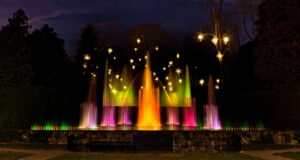 One of the best times to visit longwood gardens is for the fountain shows.